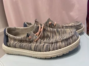 (7) "Wendy Sox" Casual Shoes