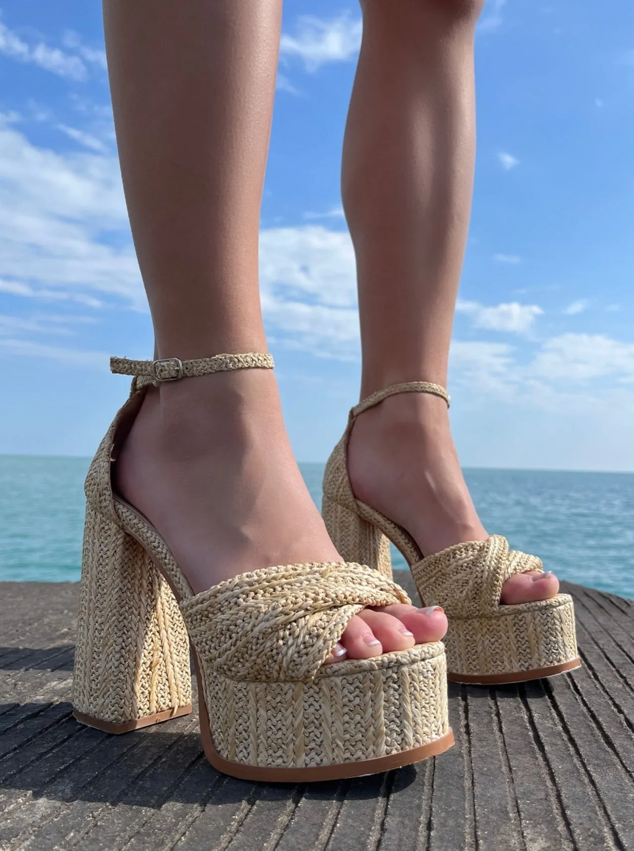 CLARY-BEIGE RAFFIA PLATFORM HEELED SANDAL