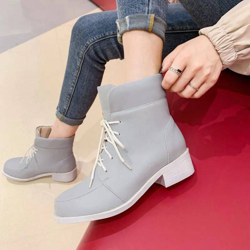 High cut chunky heels lace-up booties