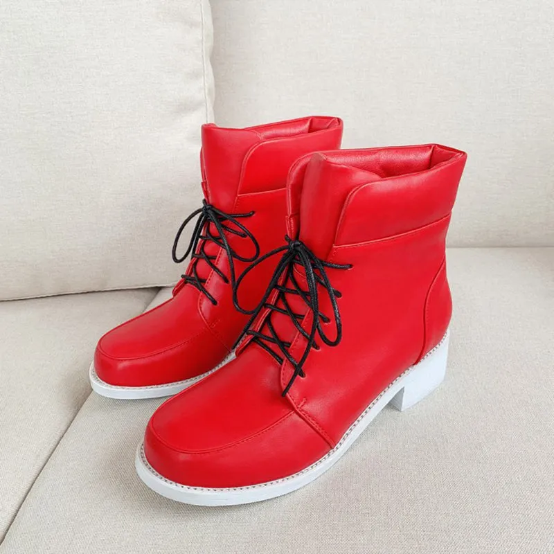 High cut chunky heels lace-up booties