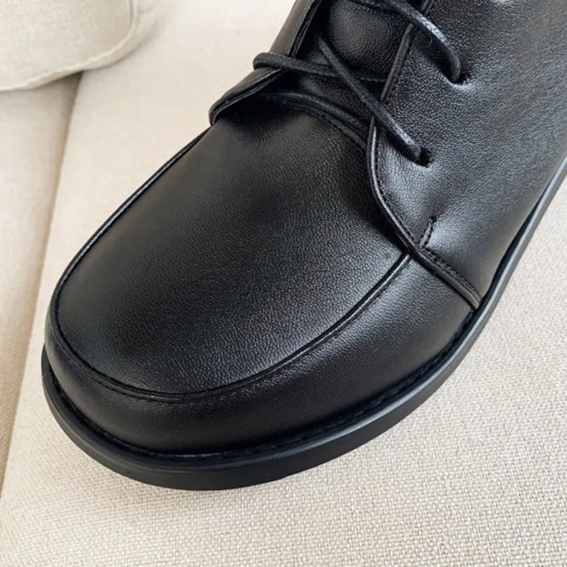 High cut chunky heels lace-up booties