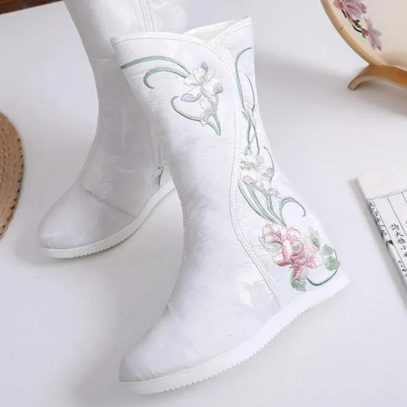 Retro flower embroidery plush lined mid calf boots | Inner wedge snow boots